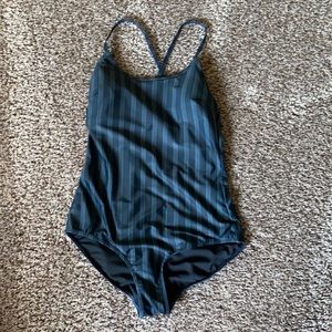 Albion Fit size Medium one piece swimsuit